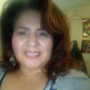 Meet your Posher, Nora rebeca